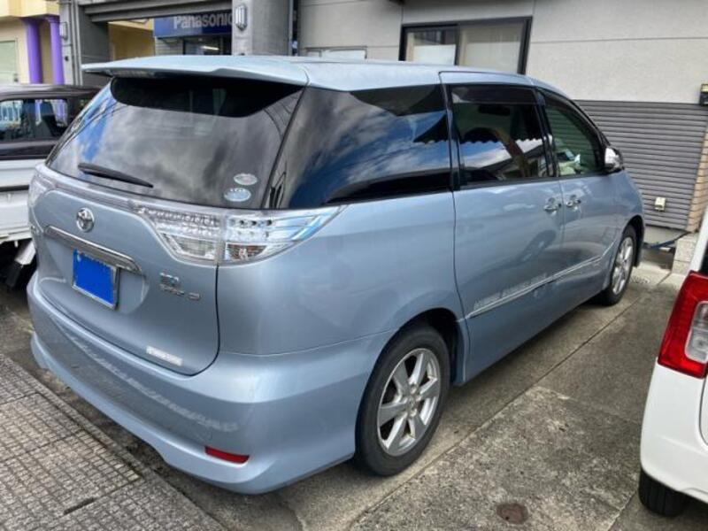 ESTIMA HYBRID