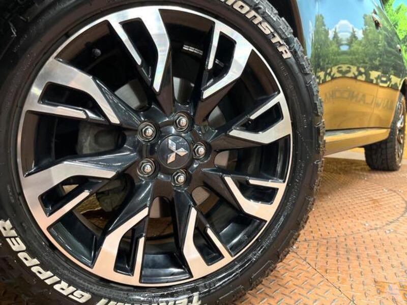 OUTLANDER PHEV