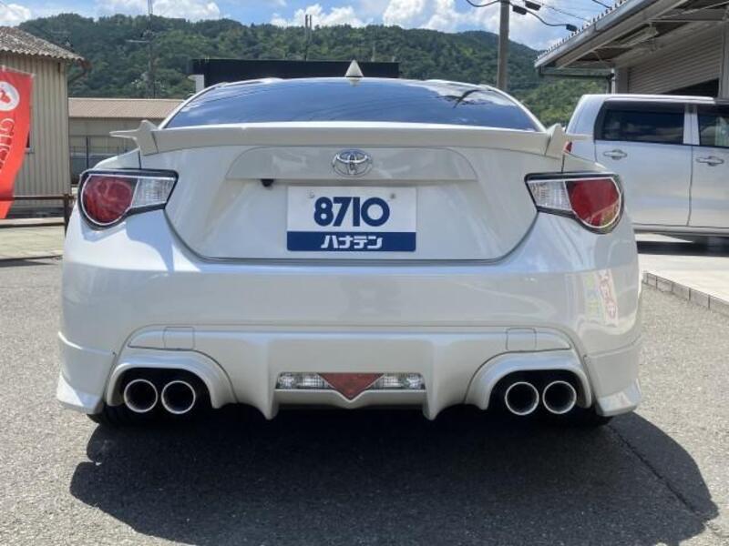 86