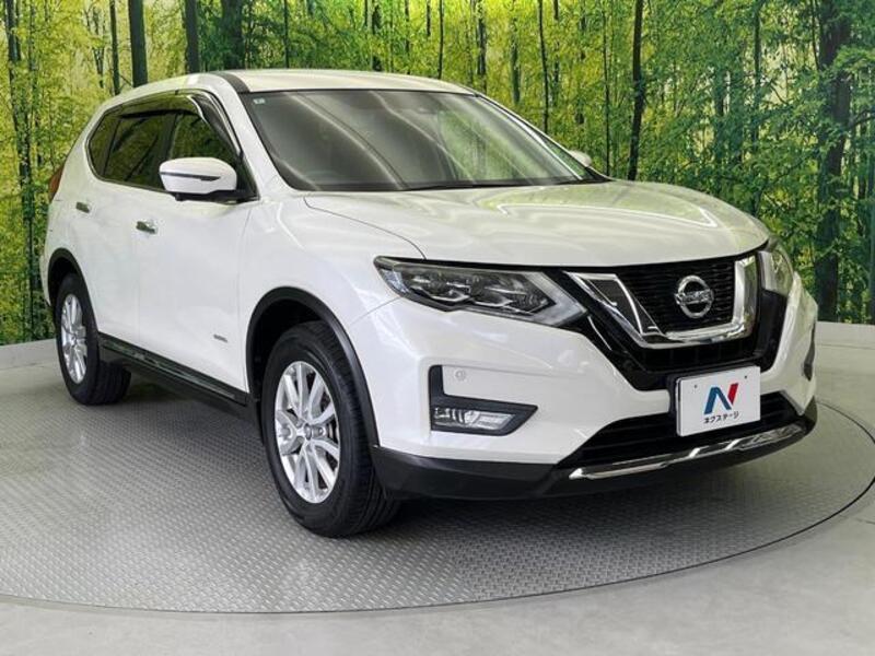 X-TRAIL