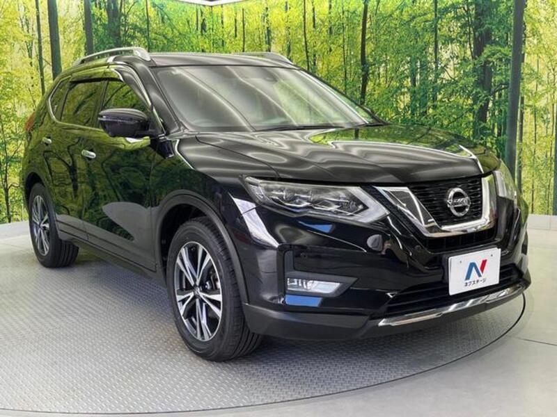 X-TRAIL