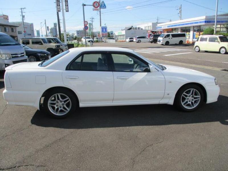 SKYLINE