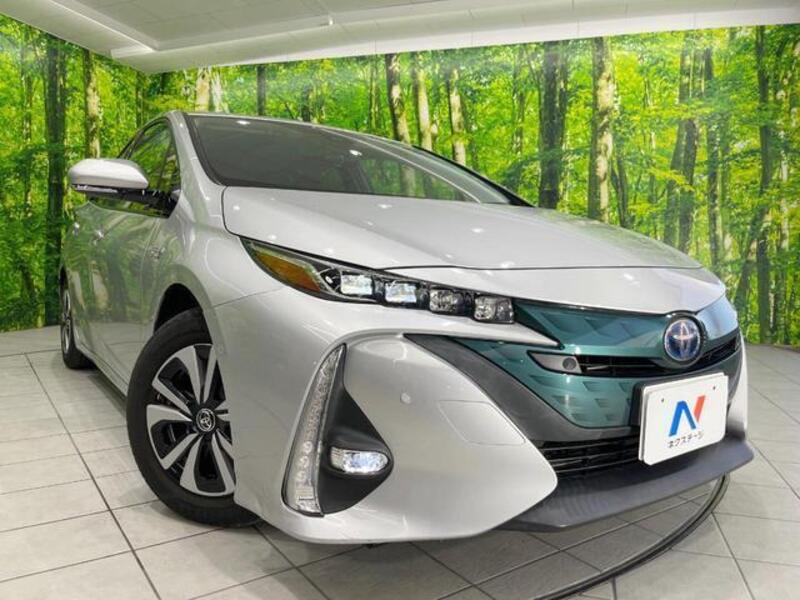 PRIUS PHV