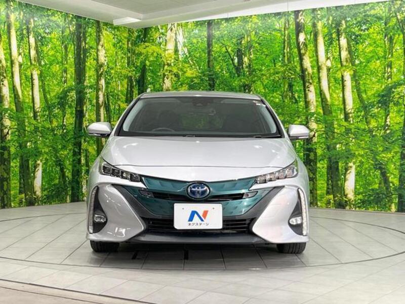 PRIUS PHV