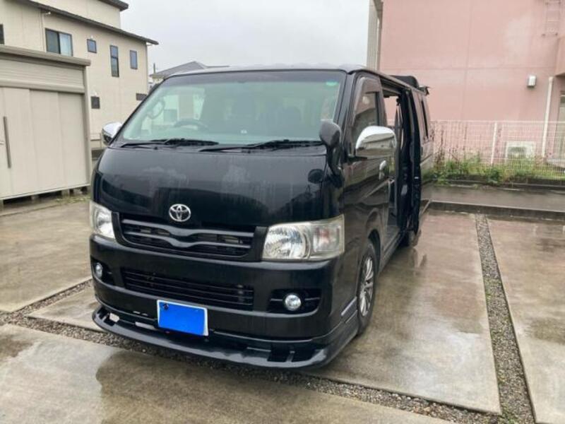 HIACE VAN