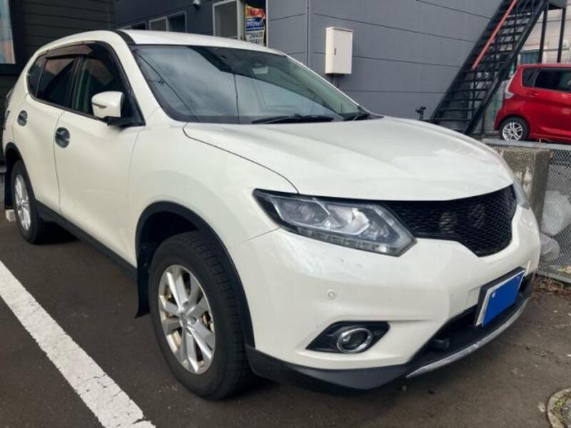 X-TRAIL
