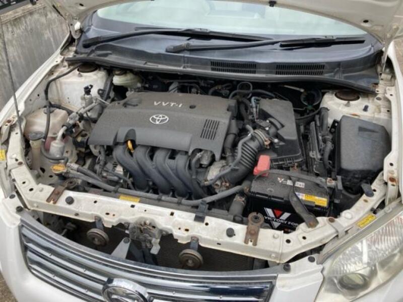 COROLLA AXIO