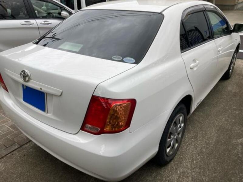 COROLLA AXIO
