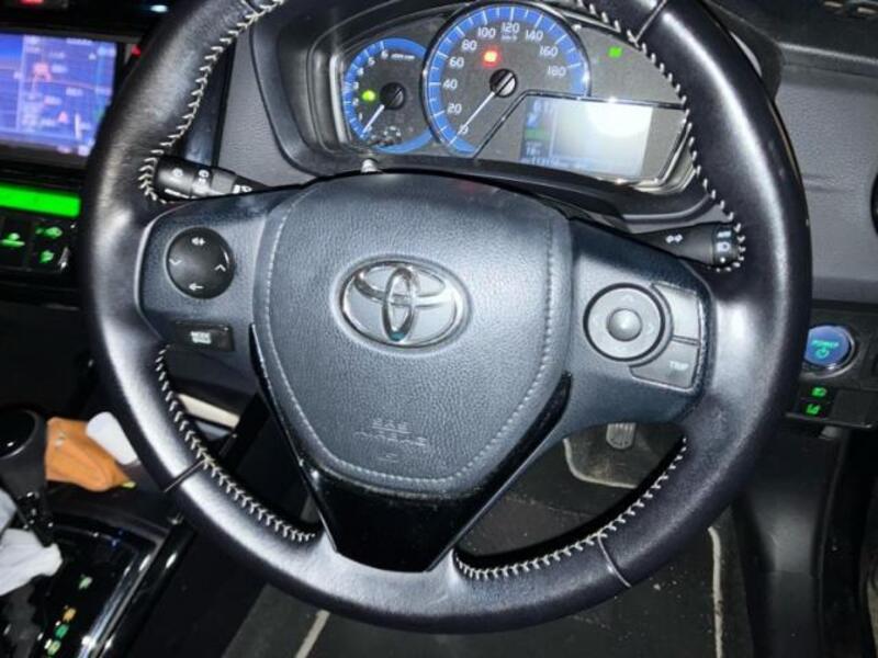 COROLLA FIELDER