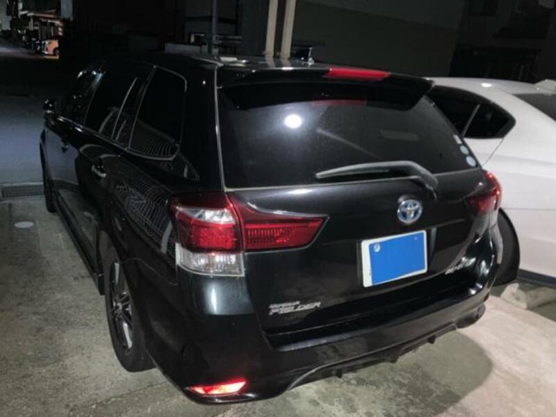 COROLLA FIELDER