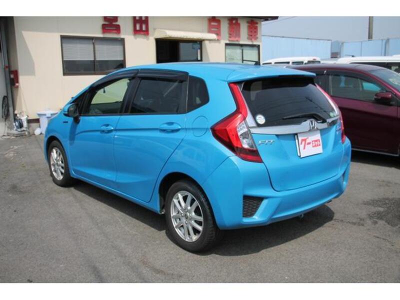 FIT HYBRID
