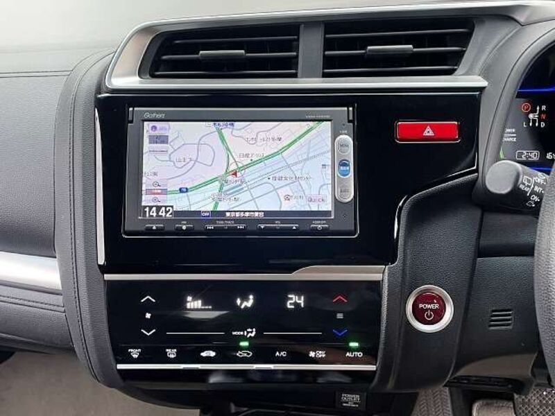 FIT HYBRID