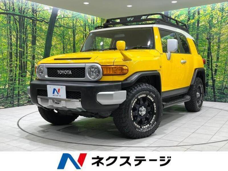 TOYOTA FJ CRUISER