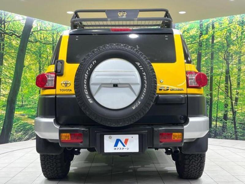 FJ CRUISER