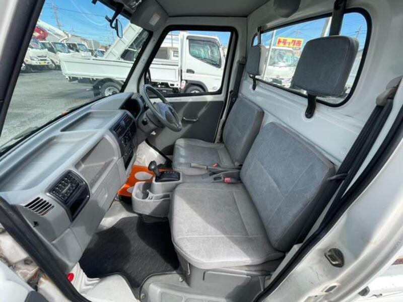 CLIPPER TRUCK