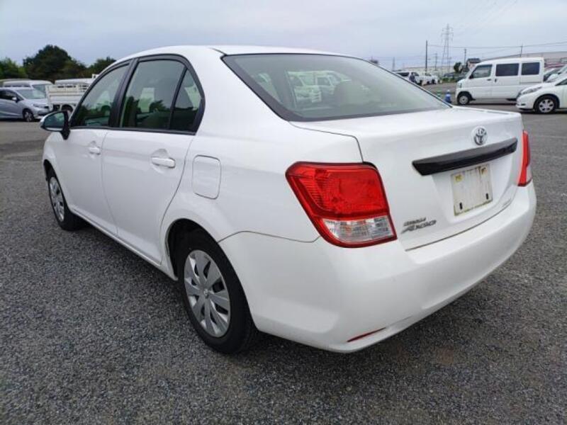 COROLLA AXIO