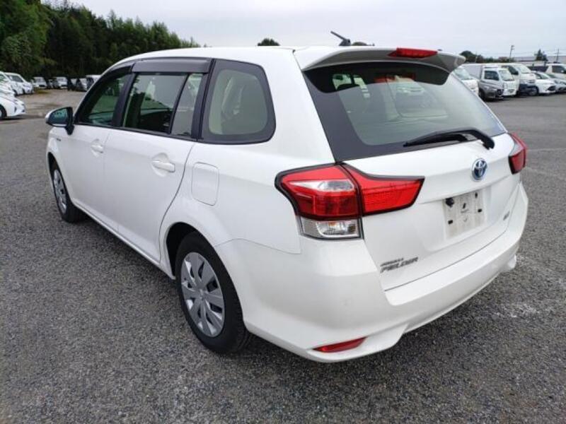 COROLLA FIELDER