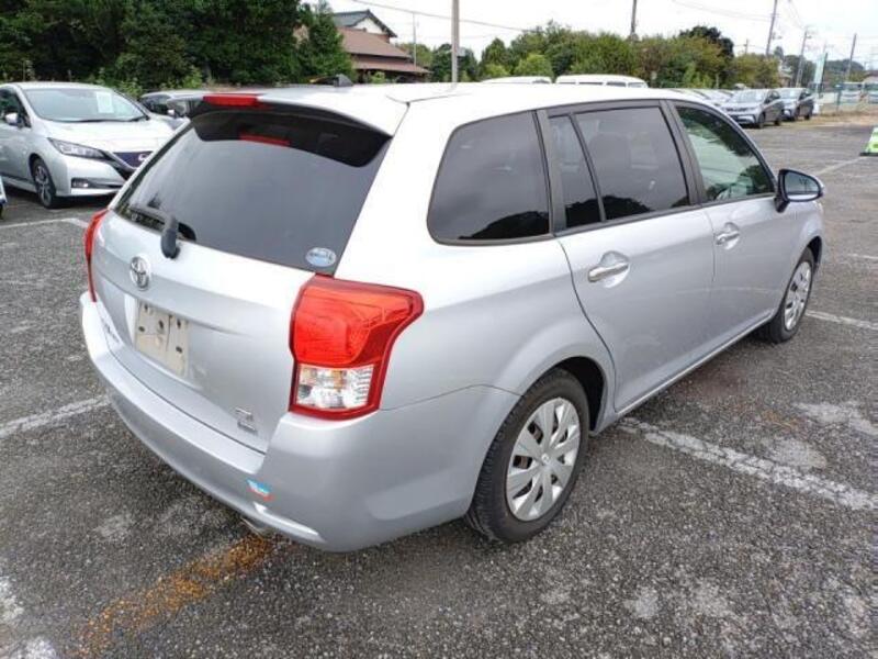 COROLLA FIELDER