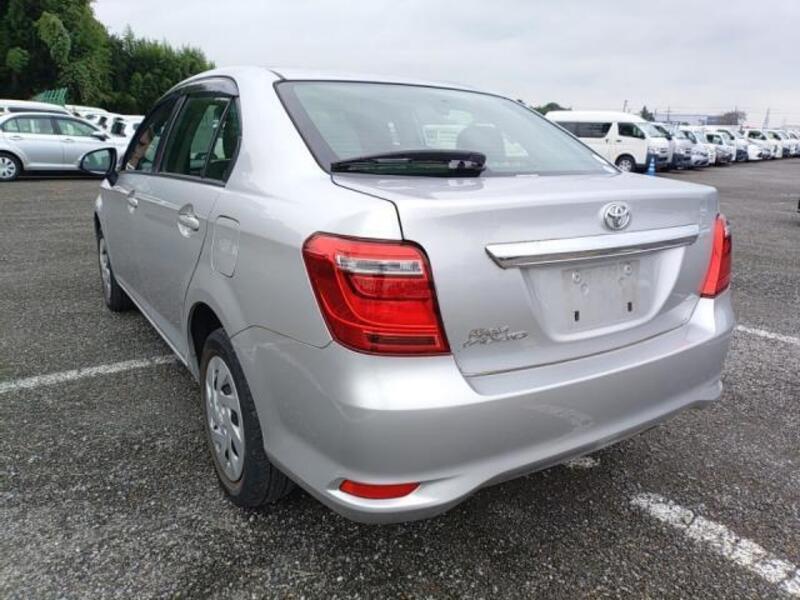 COROLLA AXIO