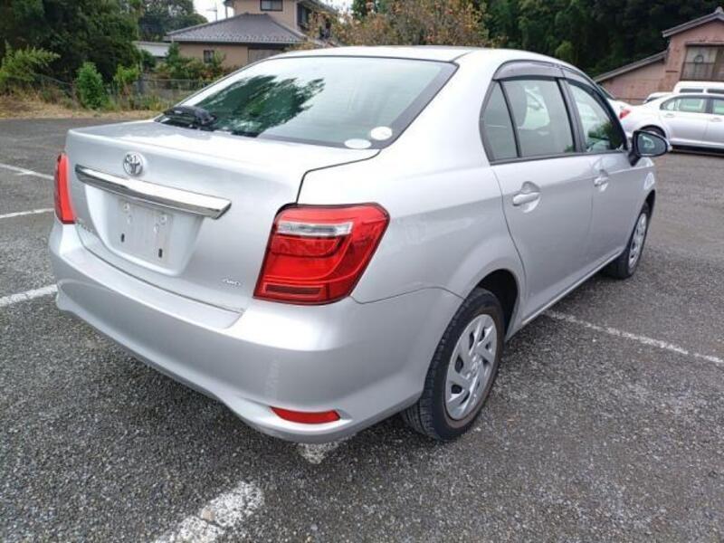 COROLLA AXIO