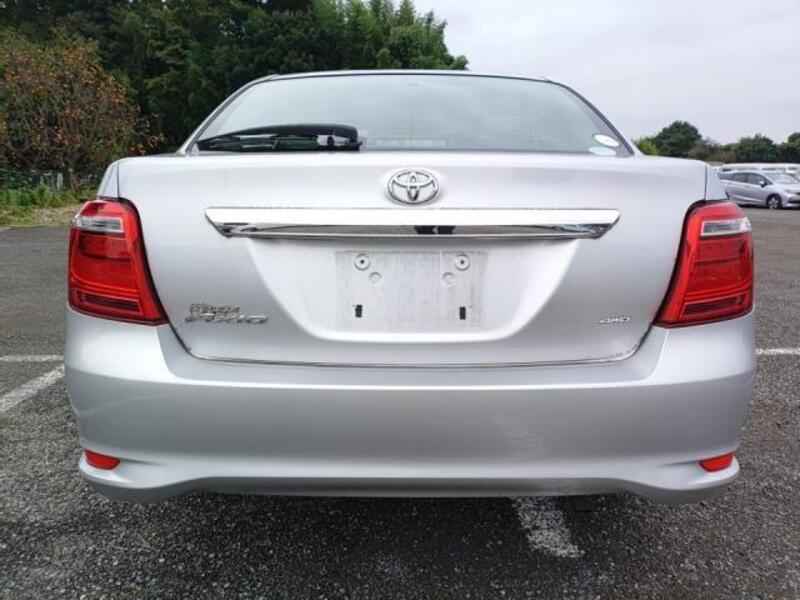 COROLLA AXIO