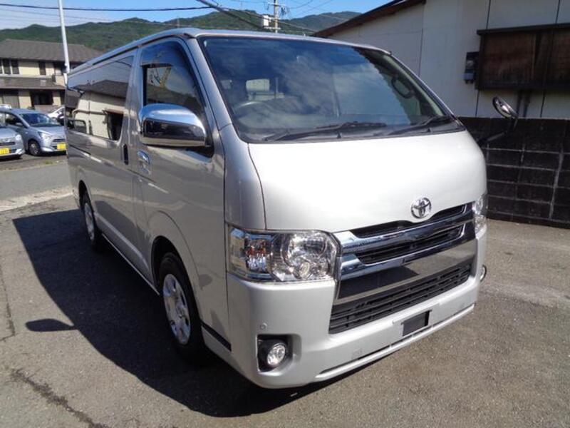 HIACE VAN