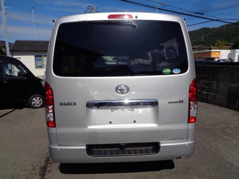 HIACE VAN