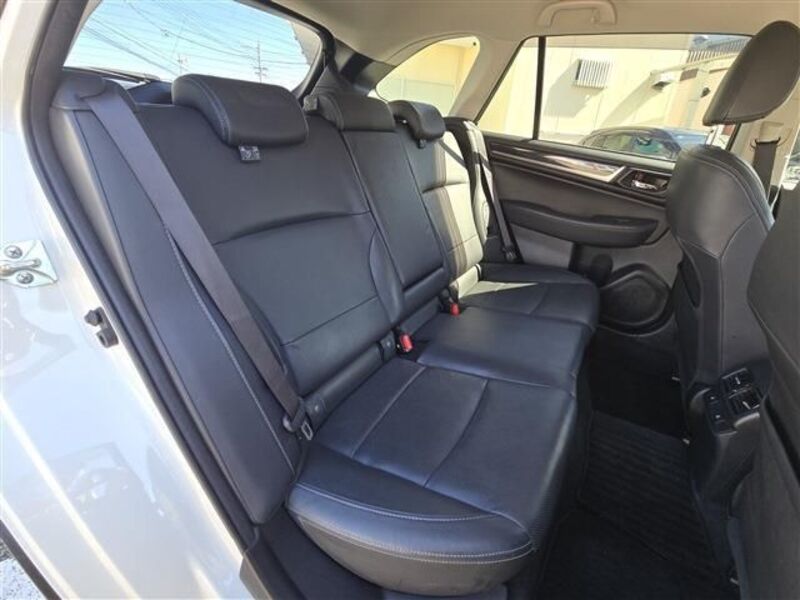 LEGACY OUTBACK