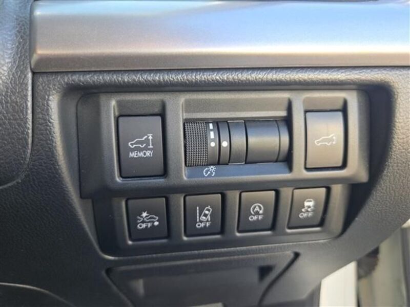 LEGACY OUTBACK