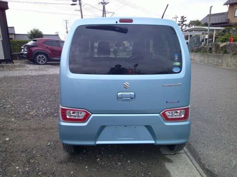 WAGON R