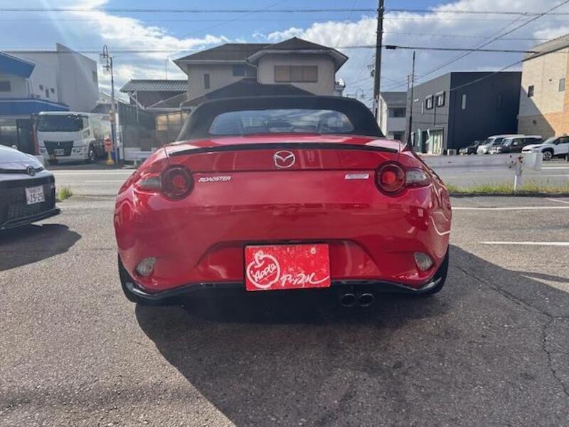 ROADSTER