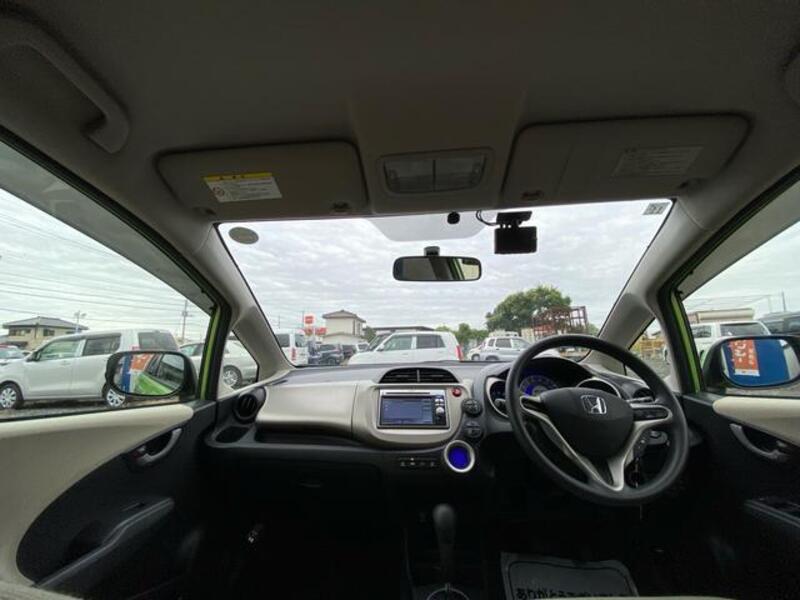 FIT HYBRID