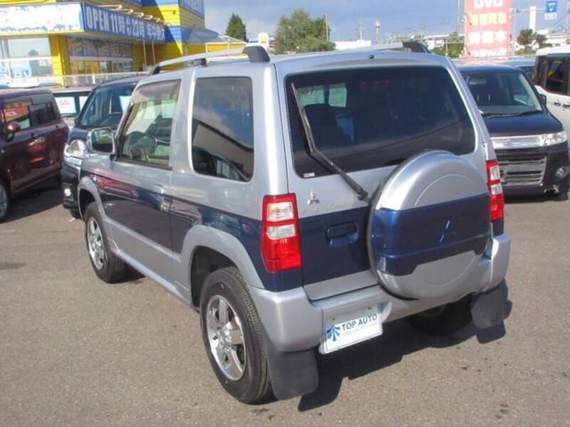 PAJERO MINI