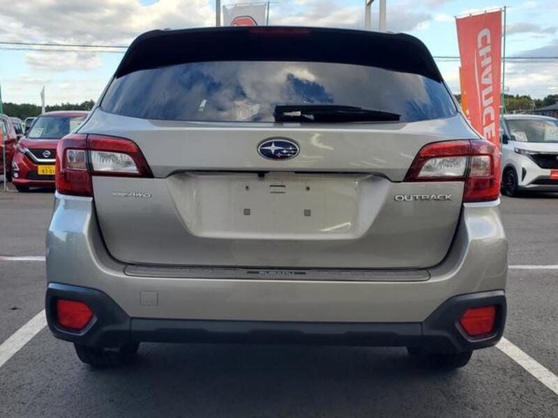 LEGACY OUTBACK