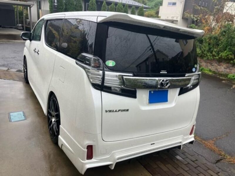VELLFIRE