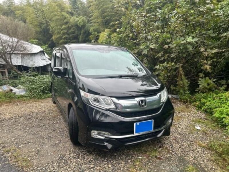 HONDA STEPWAGON SPADA