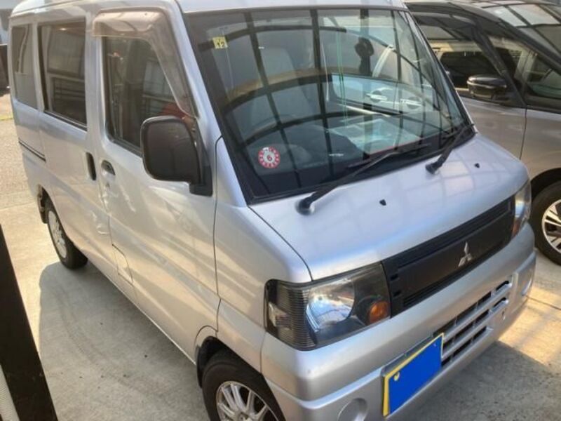 MINICAB VAN