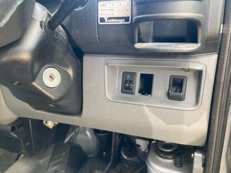 MINICAB VAN