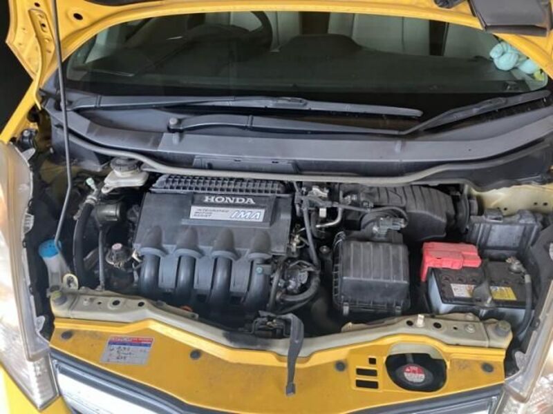 FIT HYBRID