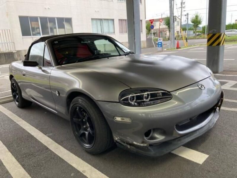 ROADSTER