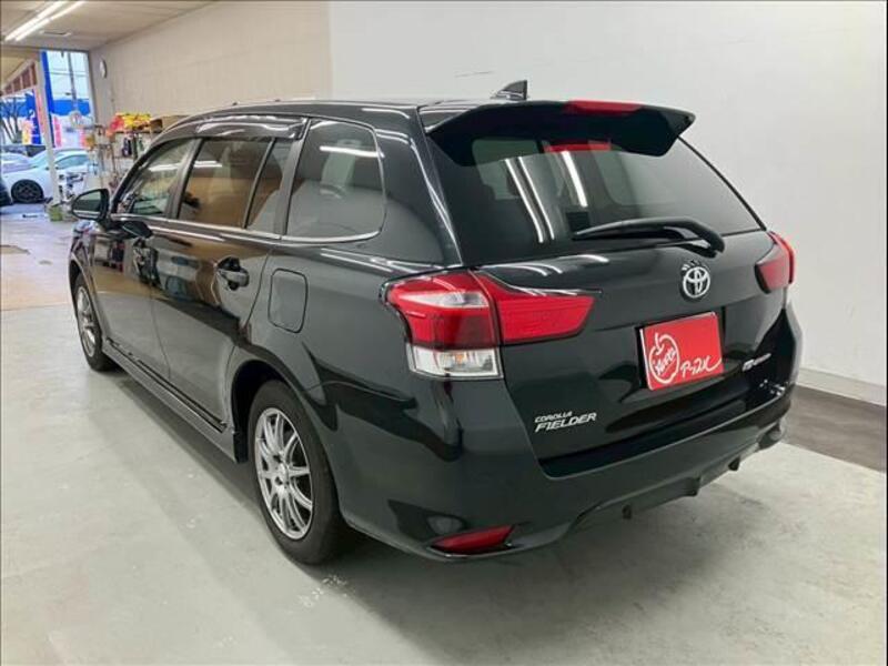 COROLLA FIELDER