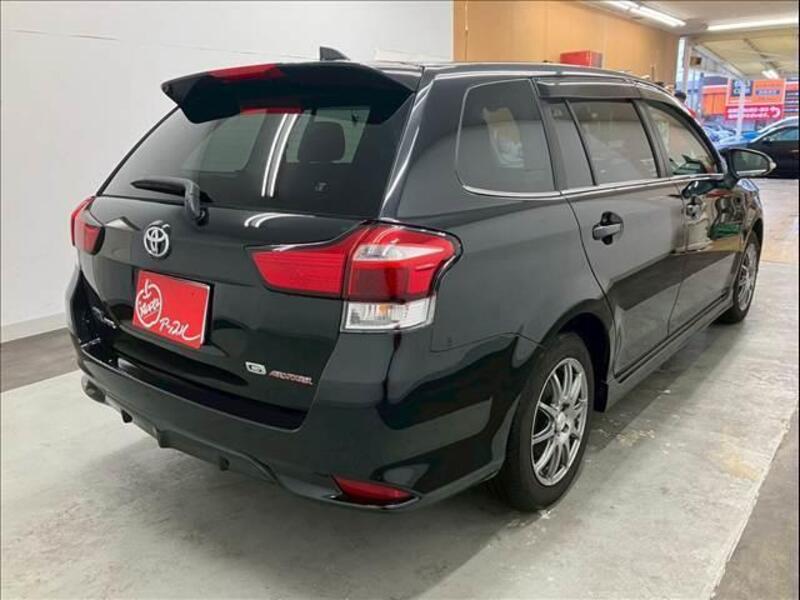 COROLLA FIELDER