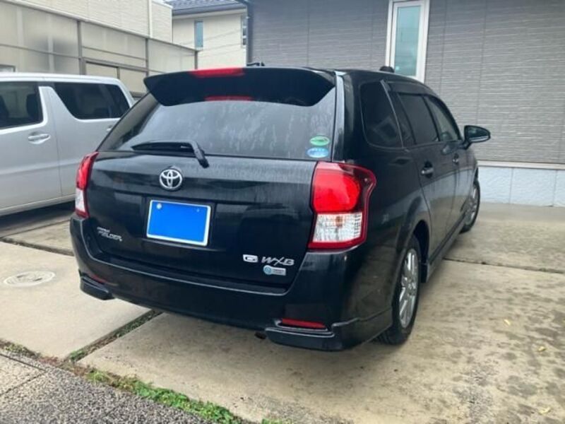 COROLLA FIELDER