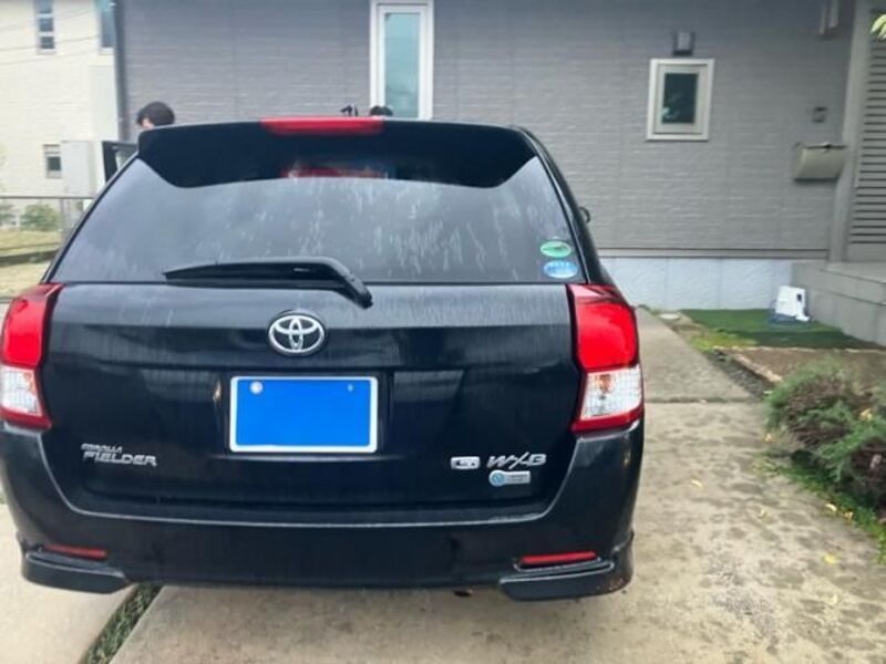 COROLLA FIELDER