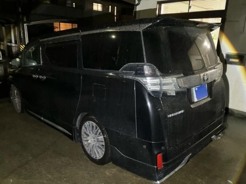 VELLFIRE