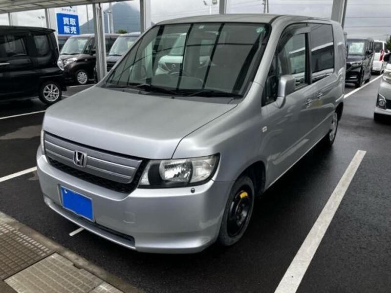 HONDA MOBILIO SPIKE
