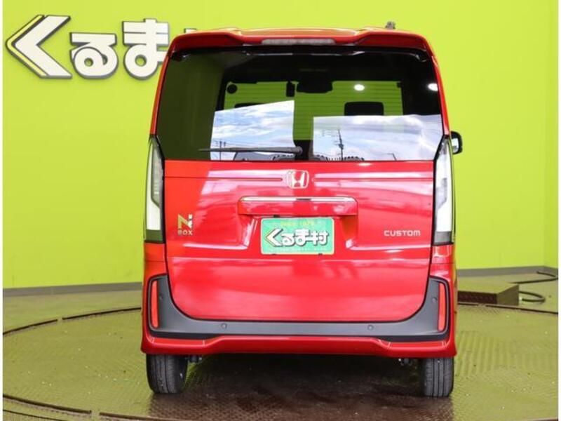 N BOX CUSTOM