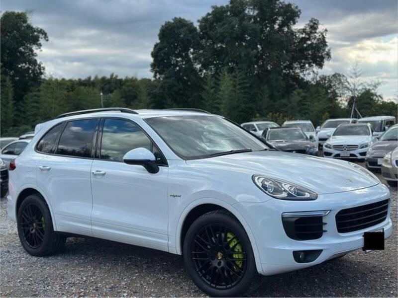 PORSCHE CAYENNE