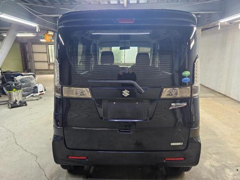 SPACIA CUSTOM