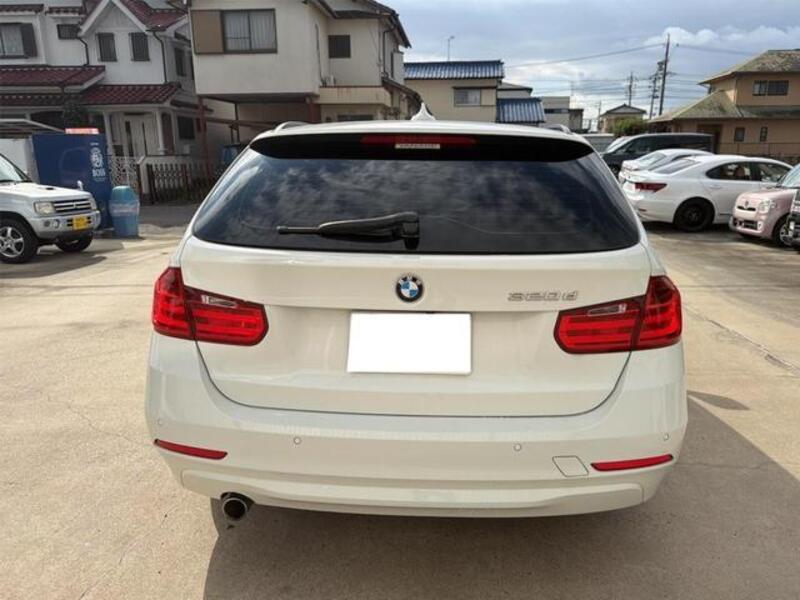 3 SERIES